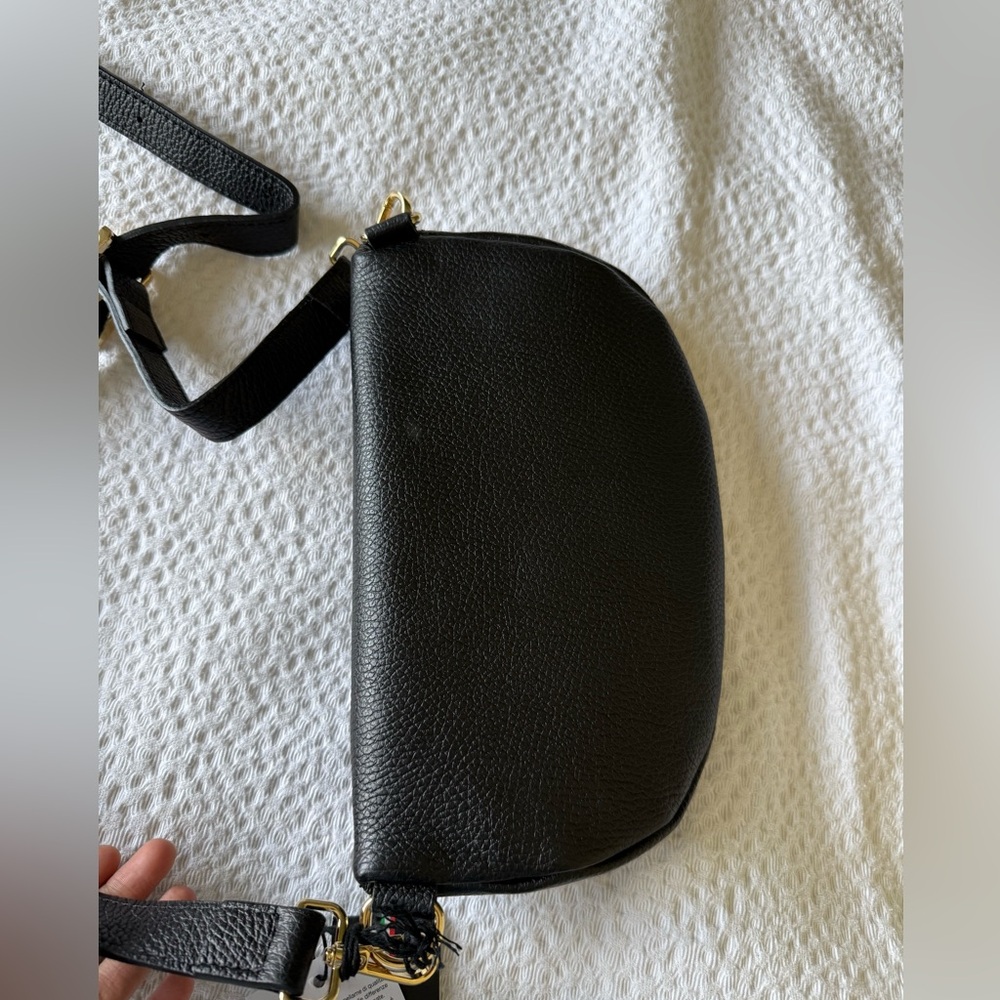 Viola Castellini Black Leather Crossbody Bag - Picture 3 of 5
